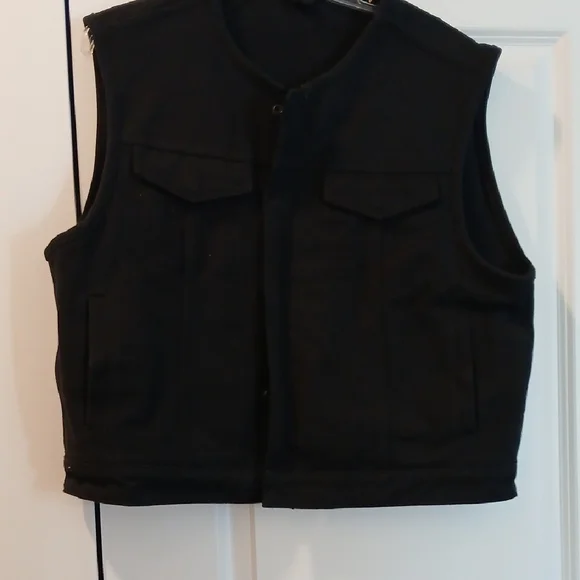 Motorcycle Men's Classic Black Canvas Vest - Picture 1 of 5